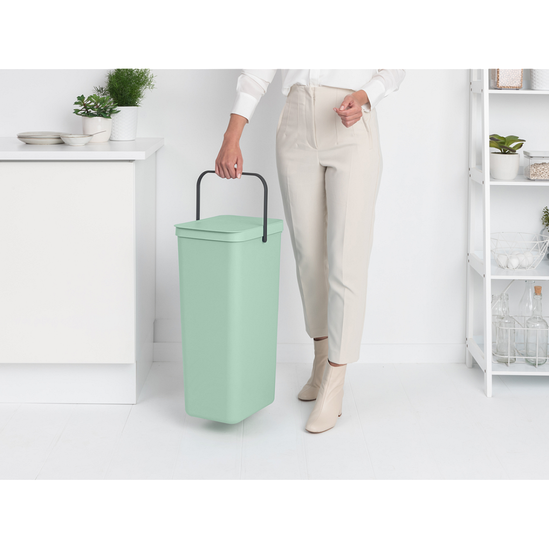 Sort & Go Recycle Bin, 40L Jade Green 8710755212826 Brabantia 96dpi 1000x1000px 7 NR 25787