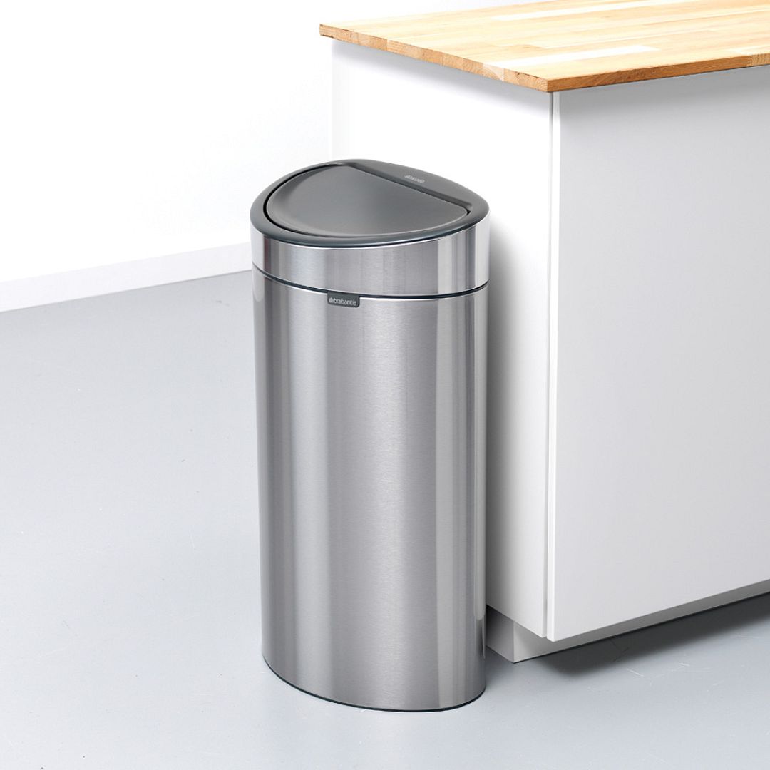 Touch Bin New, 40L Matt Steel Fingerprint Proof 8710755114809 Brabantia 96dpi 1000x1000px 7 NR 13288