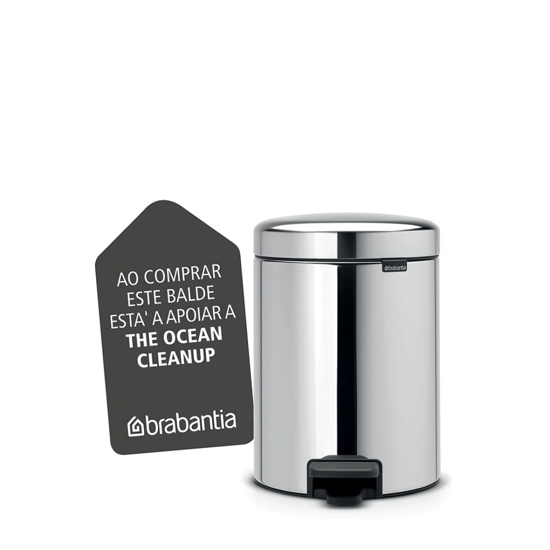 Pedal Bin newIcon, 5L Brilliant Steel 8710755112621 Brabantia 1000x1000px 7 NR 9686