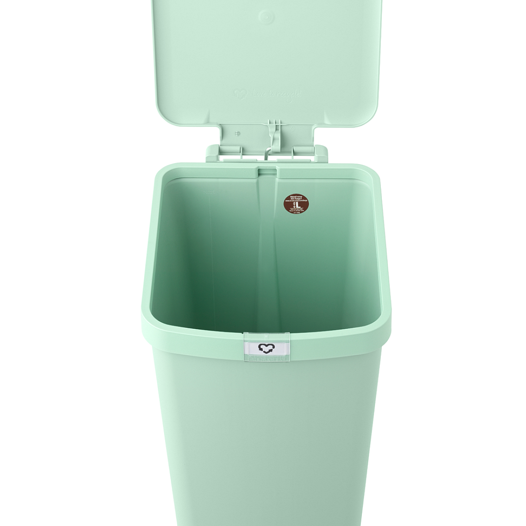 StepUp Pedal Bin 40L Jade Green 8710755800108 Brabantia 96dpi 1000x1000px 7 NR 24987