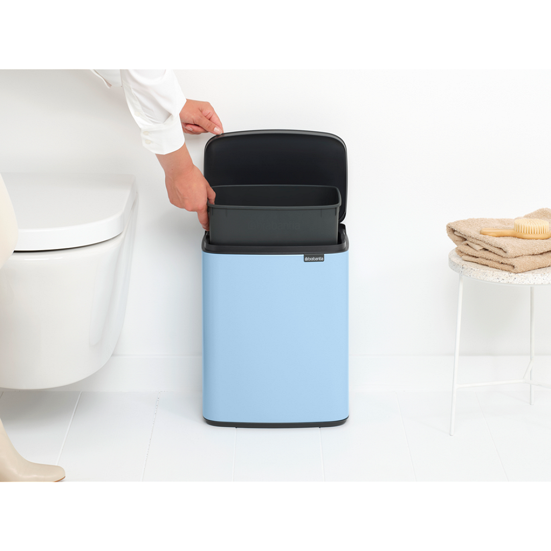 Bo Waste Bin, 12L Dreamy Blue 8710755223563 Brabantia 96dpi 1000x1000px 7 NR 30376