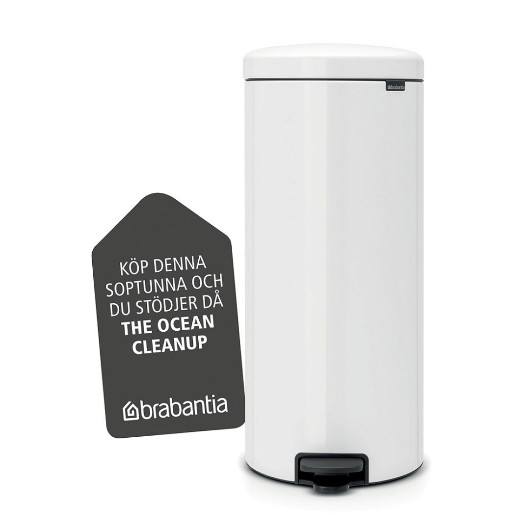 Pedal Bin newIcon, 30L White 8710755111785 Brabantia 1000x1000px 7 NR 9564