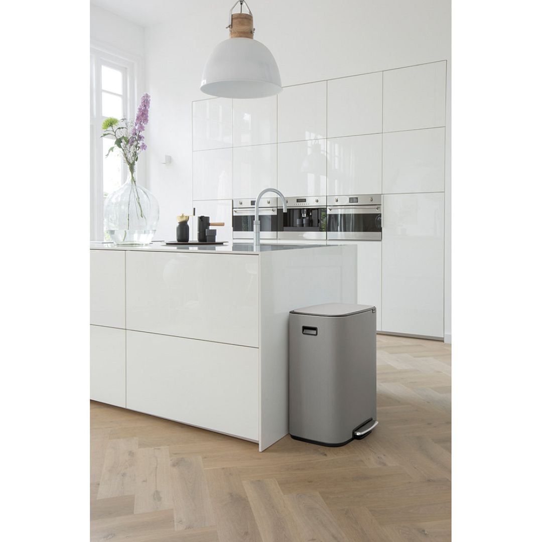 Bo Pedal Bin, 2 x 30L Mineral Concrete Grey 8710755211485 Brabantia 96dpi 1000x1000px 7 NR 17169