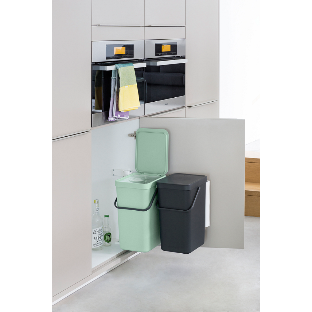 Sort & Go Built in Bin, 2 x 16L Jade Green Grey 8710755214462 Brabantia 96dpi 1000x1000px 7 NR 25796