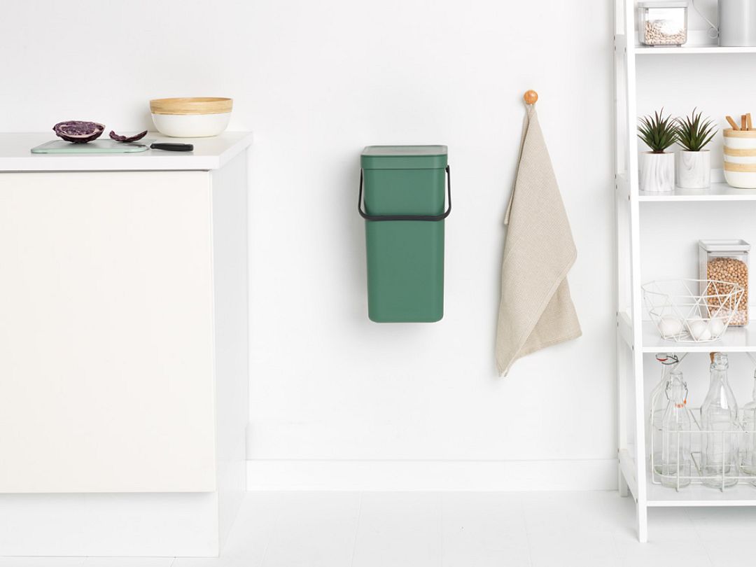 Sort & Go Waste Bin, 16L Fir Green 8710755129827 Brabantia 96dpi 1000x750px 7 NR 21349