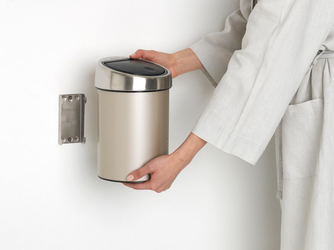 Touch Bin, 3L Champagne 8710755304668 Brabantia 96dpi 1000x750px 7 NR 21065