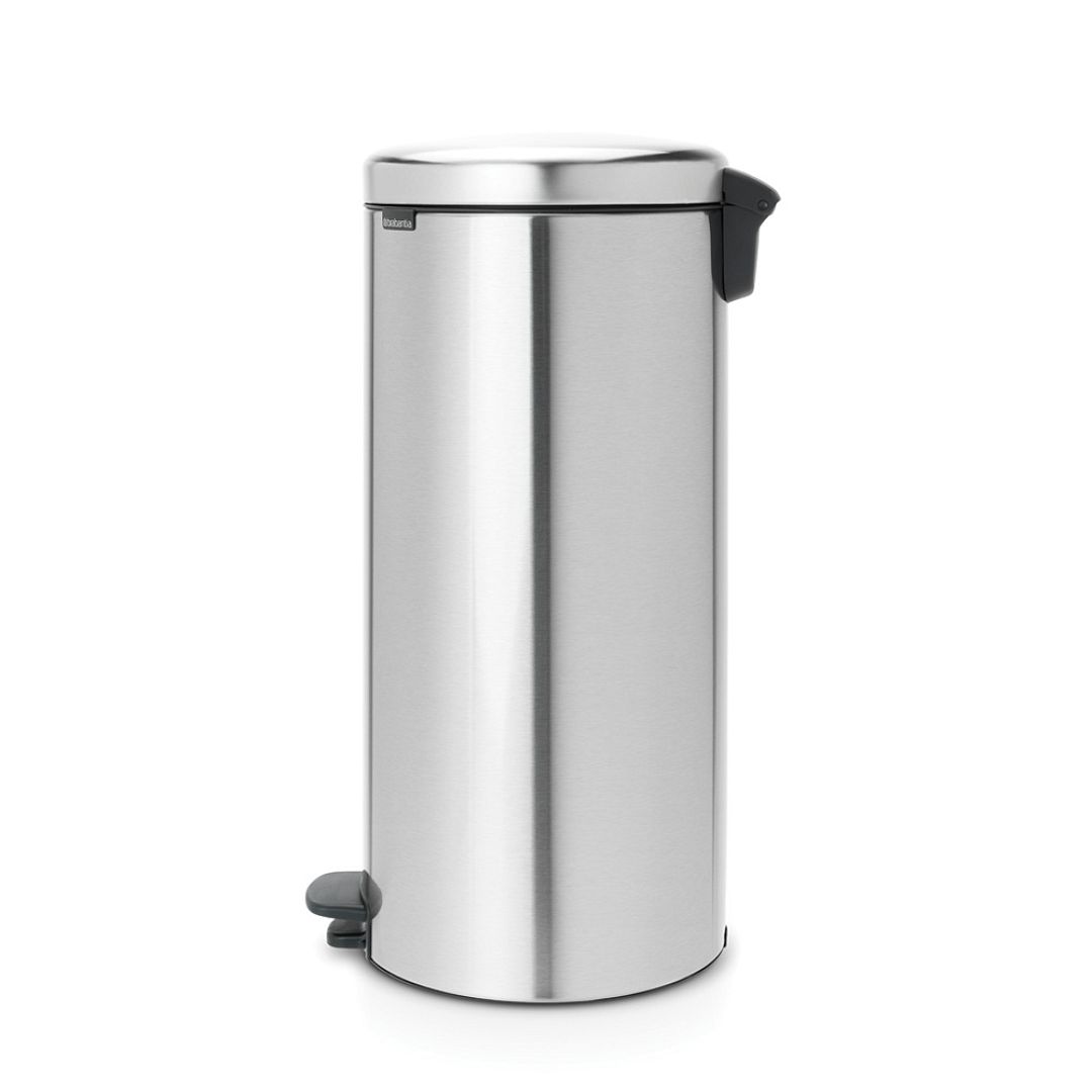 Pedal Bin newIcon, 30L Matt Steel Fingerprint Proof 8710755111822 Brabantia 1000x1000px 7 NR 1370