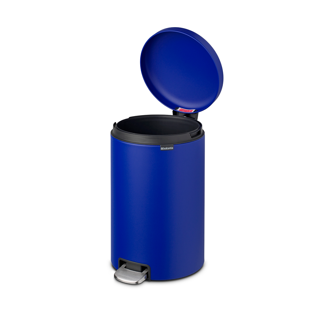 NewIcon Pedal Bin, 20L Mineral Powerful Blue 8710755206887 Brabantia 96dpi 1000x1000px 7 NR 26637