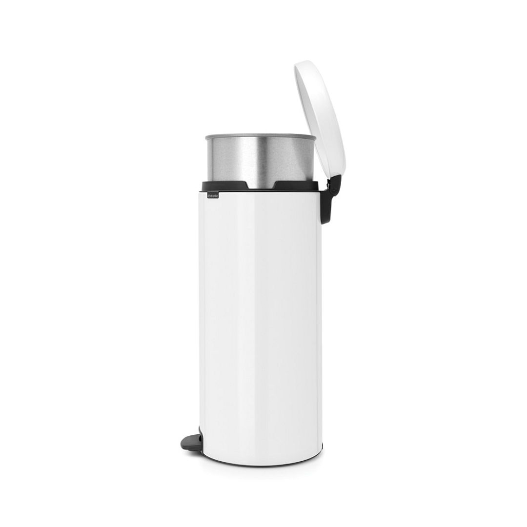 Pedal Bin newIcon, 30L White 8710755114748 Brabantia 1000x1000px 7 NR 7911