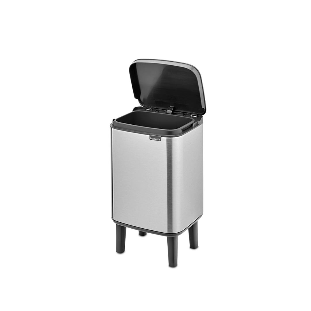 Bo Waste Bin Hi, 4L Matt Steel Fingerprint Proof 8710755227103 Brabantia 96dpi 1000x1000px 7 NR 30227