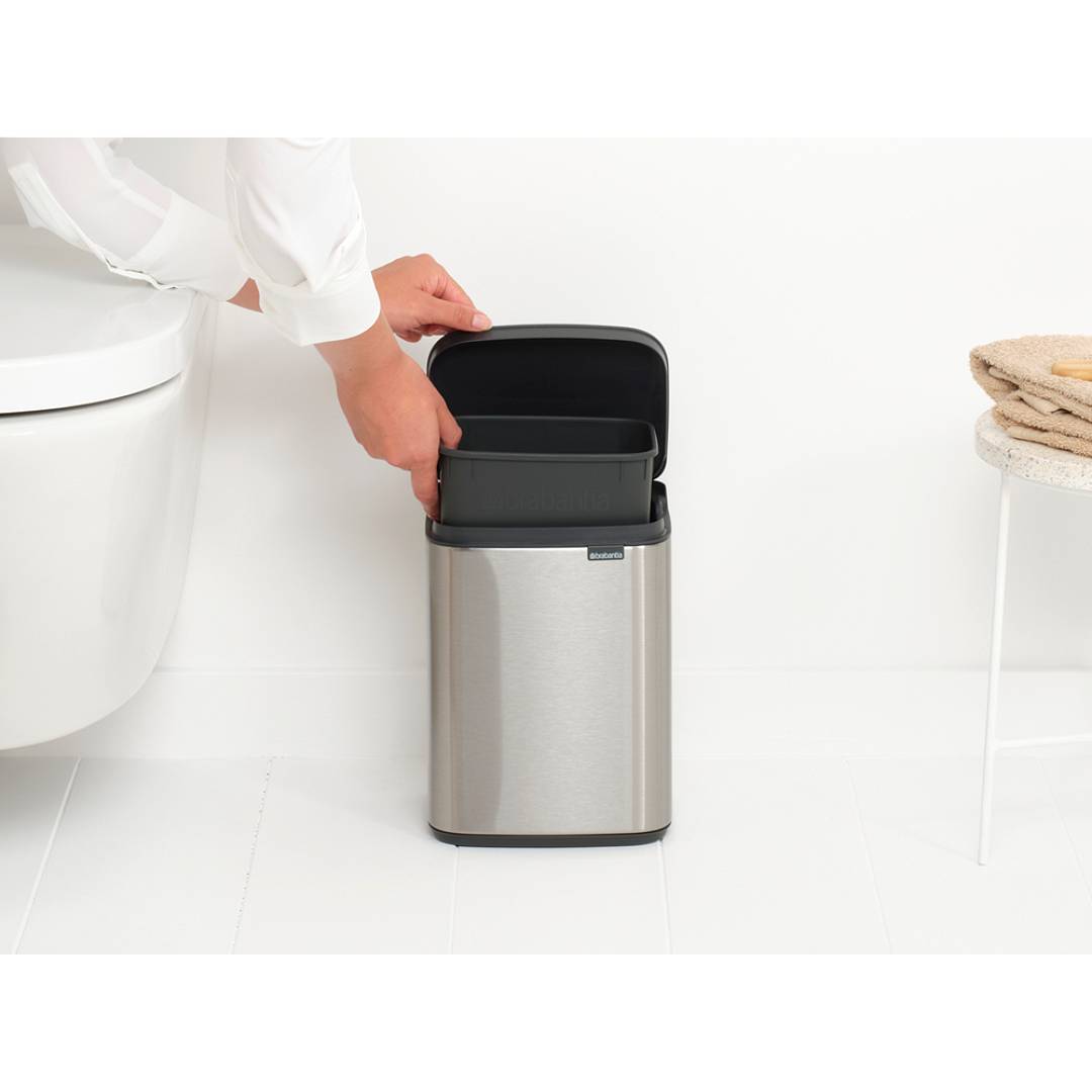 Bo Waste Bin, 4L Matt Steel Fingerprint Proof 8710755222849 Brabantia 96dpi 1000x1000px 7 NR 30323