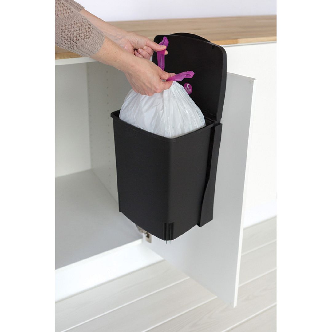 Built in Bin, 10L, Rectangular Black 8710755395246 Brabantia 1000x1000px 7 NR 4456