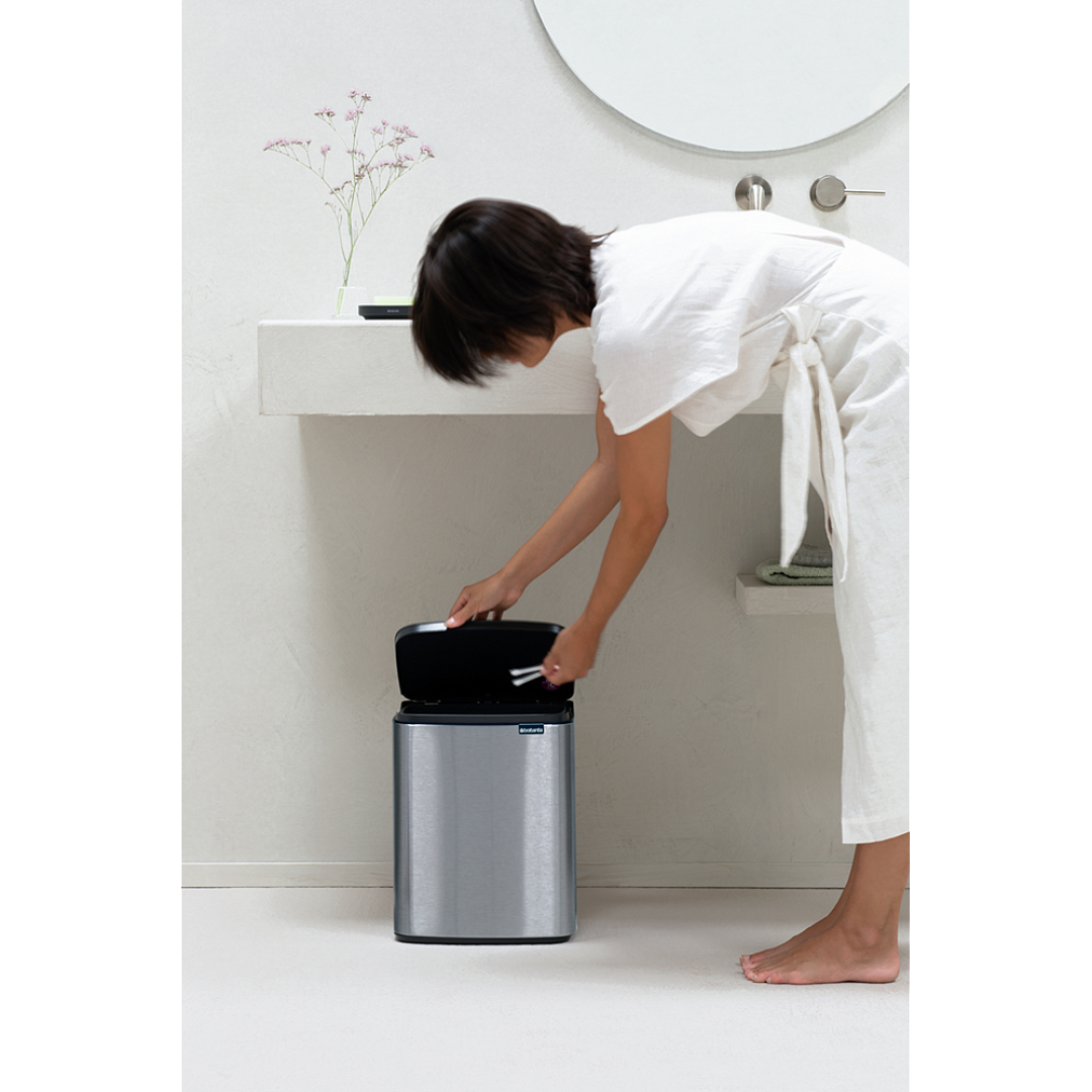 Bo Waste Bin, 12L Matt Steel Fingerprint Proof 8710755230486 Brabantia 96dpi 1000x1000px 7 NR 30640