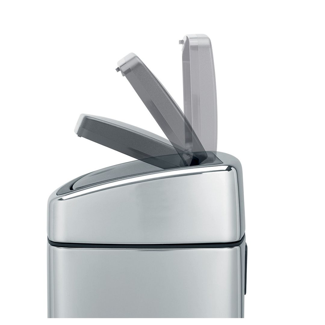 Touch Bin, 10L Brilliant Steel 8710755477201 Brabantia 1000x1000px 7 NR 5352