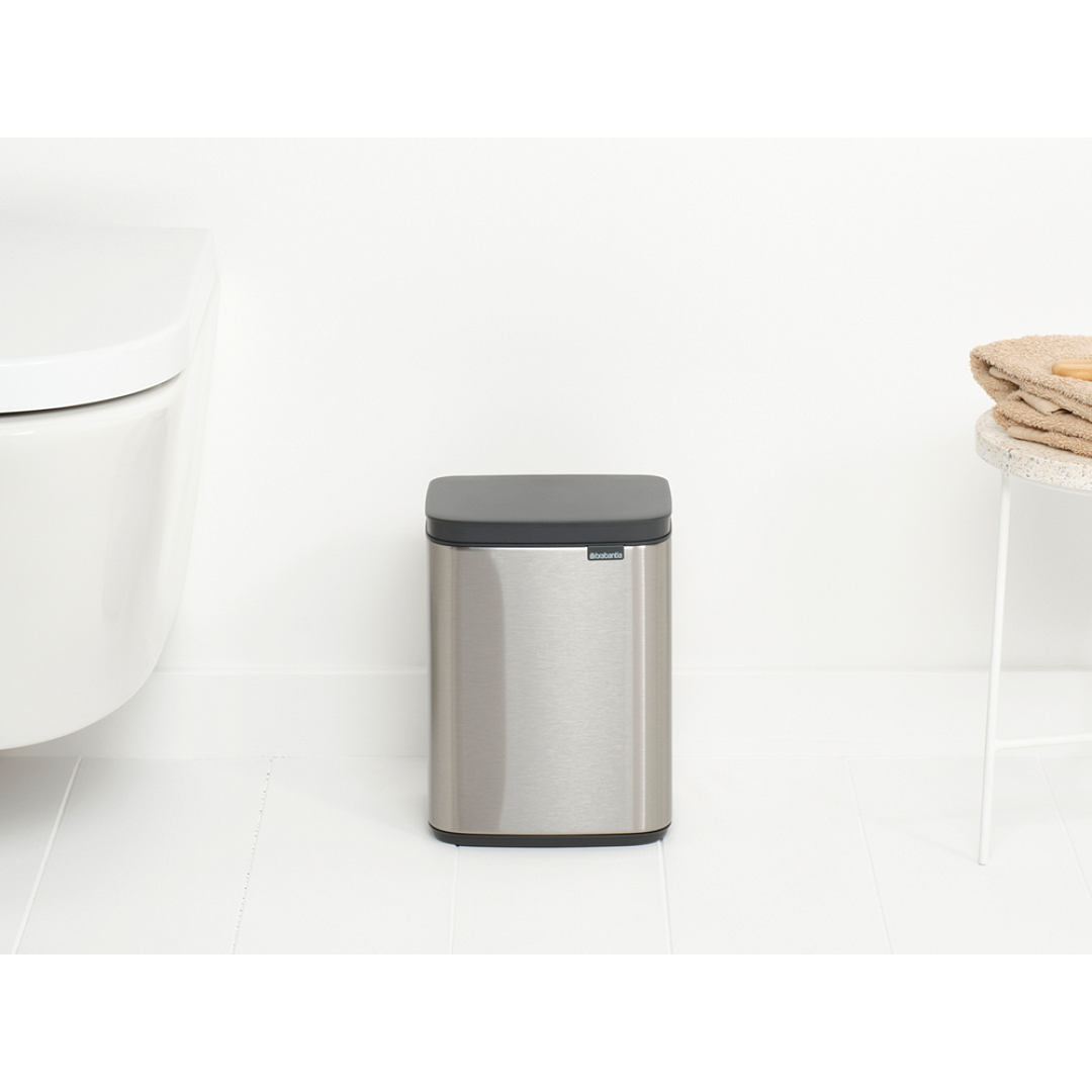 Bo Waste Bin, 4L Matt Steel Fingerprint Proof 8710755222849 Brabantia 96dpi 1000x1000px 7 NR 30329