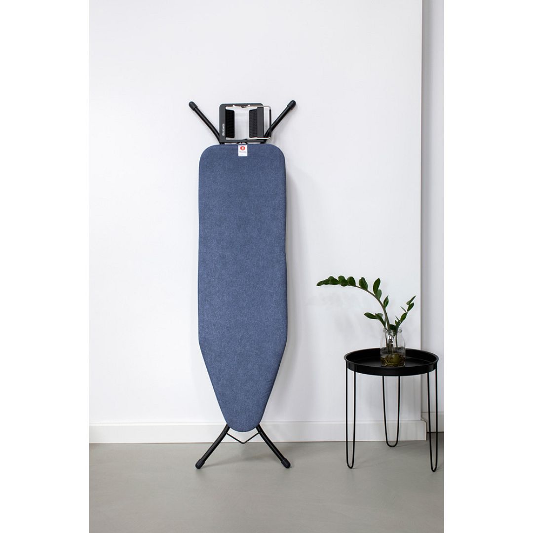 Ironing Board B, 124x38cm, SIR Denim Blue 8710755134265 Brabantia 96dpi 1000x1000px 7 NR 20498