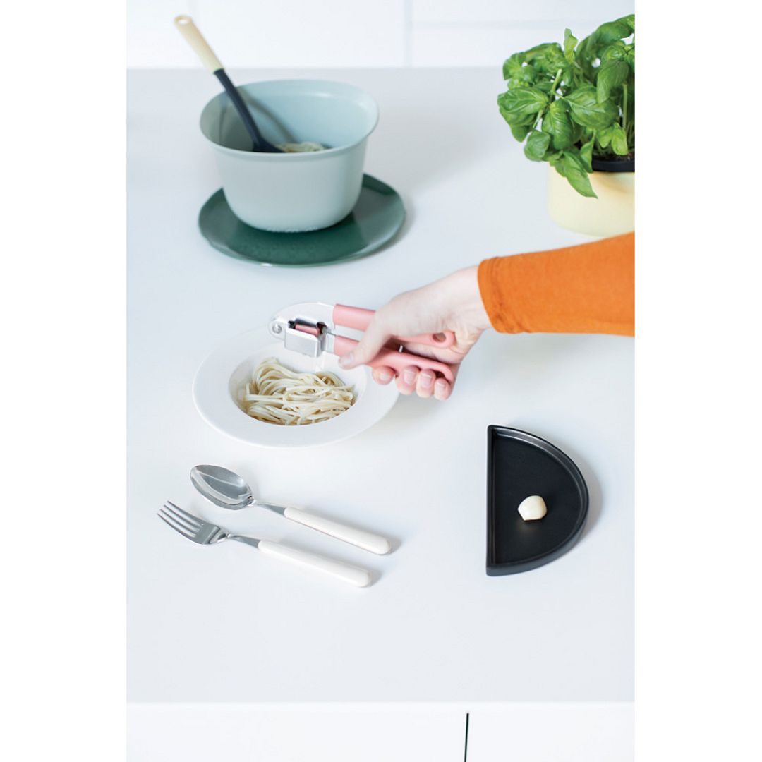 Colander, 2.4L, TASTY+ Jade Green 8710755122200 Brabantia 96dpi 1000x1000px 7 NR 15487