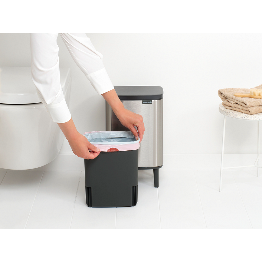 Bo Waste Bin Hi, 7L Matt Steel Fingerprint Proof 8710755227189 Brabantia 96dpi 1000x1000px 7 NR 30442