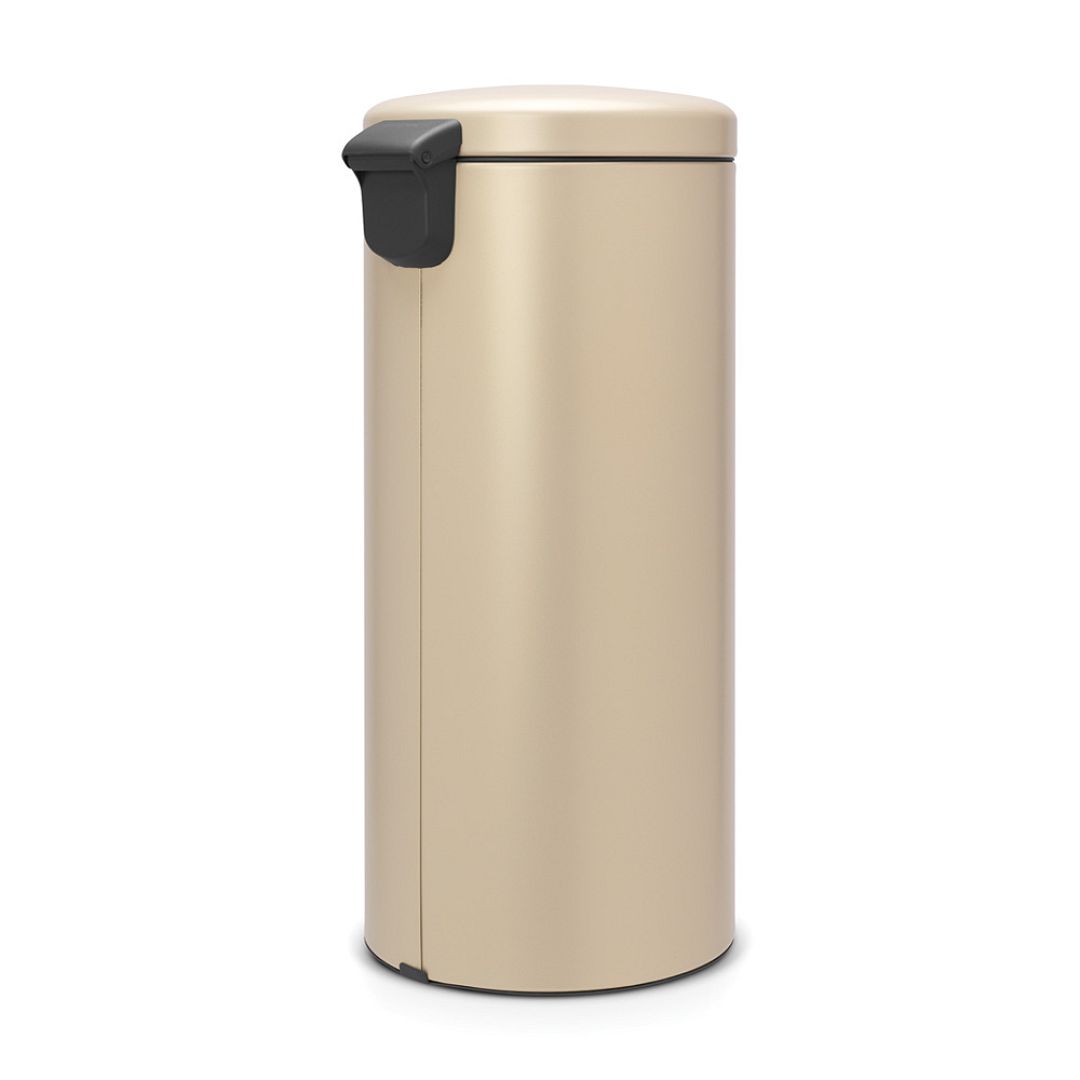 Pedal Bin newIcon, 30L Mineral Golden Beach 8710755115967 Brabantia 1000x1000px 7 NR 8266