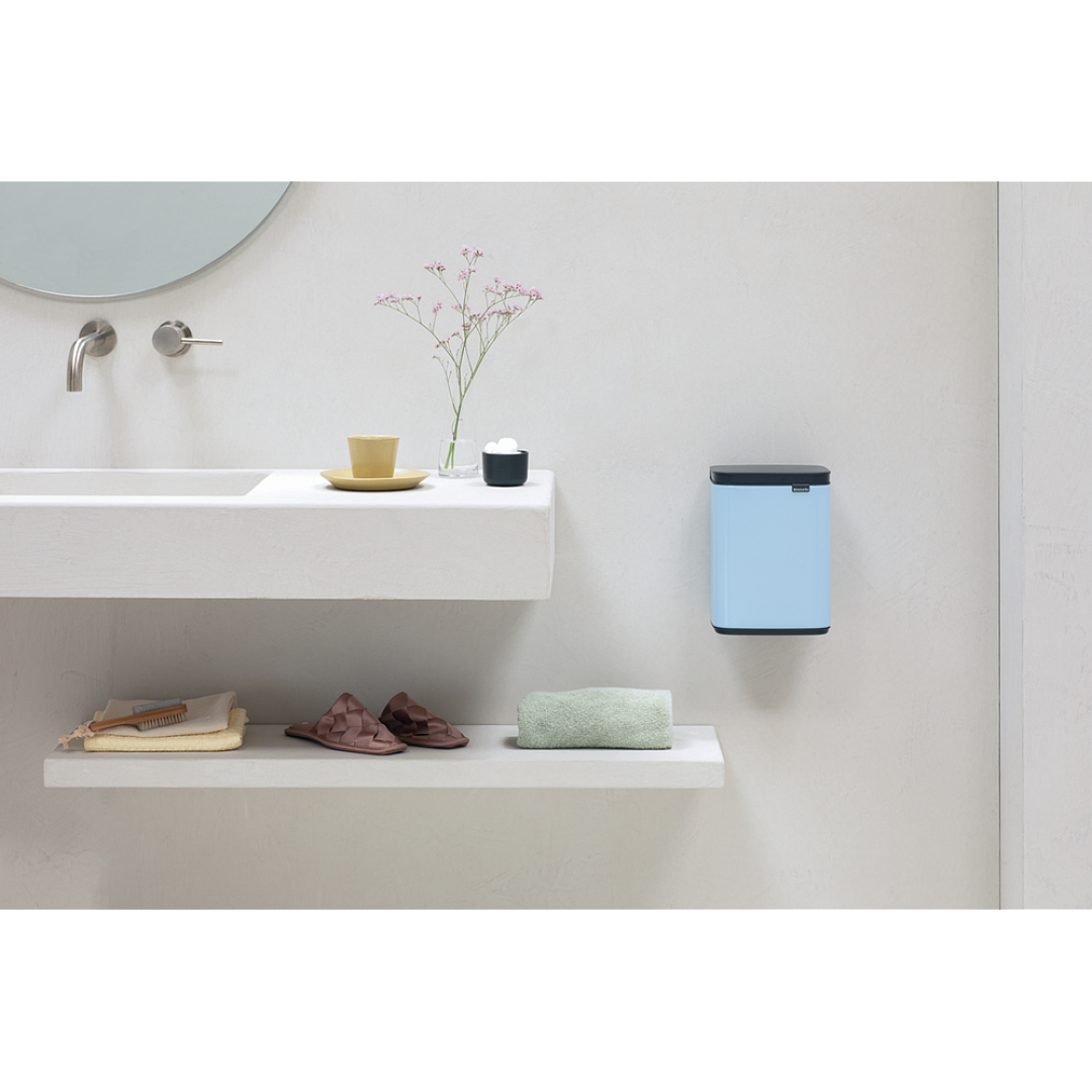 Bo Waste Bin, 4L Dreamy Blue 8710755224003 Brabantia 96dpi 1000x1000px 7 NR 30629