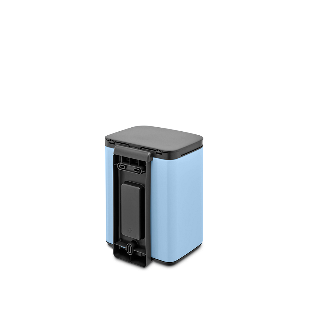 Bo Waste Bin, 4L Dreamy Blue 8710755224003 Brabantia 96dpi 1000x1000px 7 NR 30122