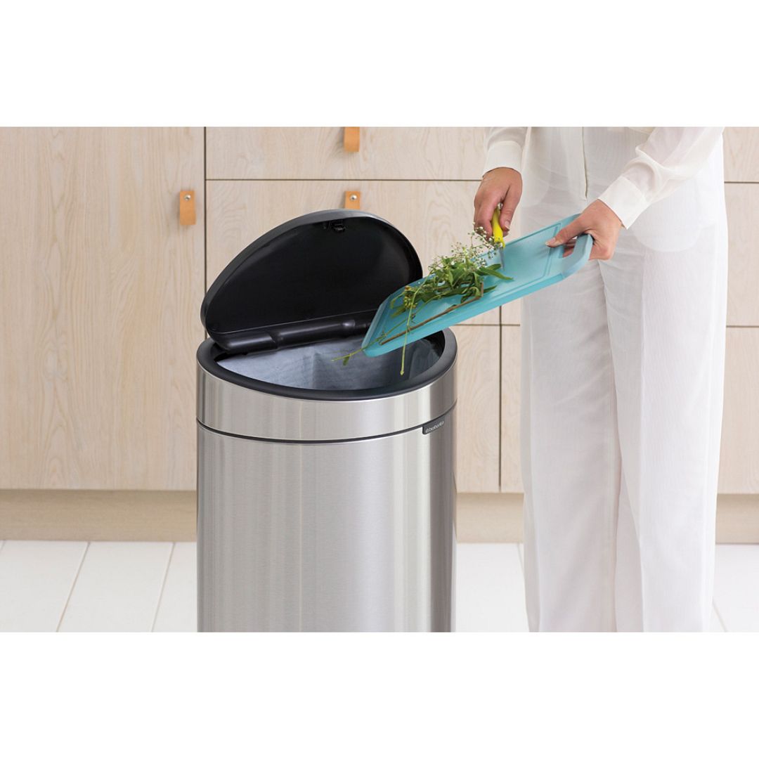 Touch Bin New, 40L Matt Steel Fingerprint Proof 8710755114809 Brabantia 96dpi 1000x1000px 7 NR 13290