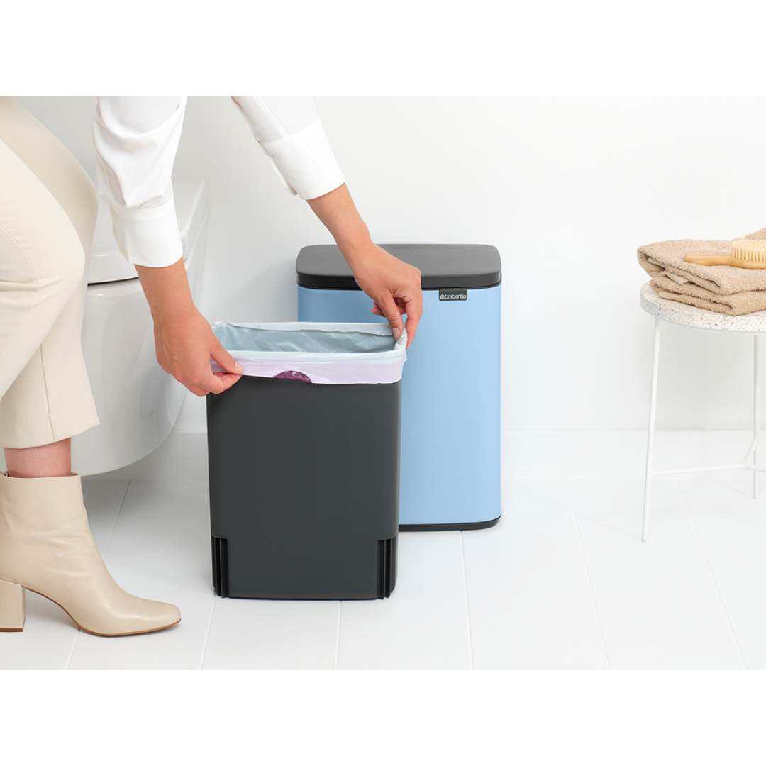 Bo Waste Bin, 12L Dreamy Blue 8710755223563 Brabantia 96dpi 1000x1000px 7 NR 30377