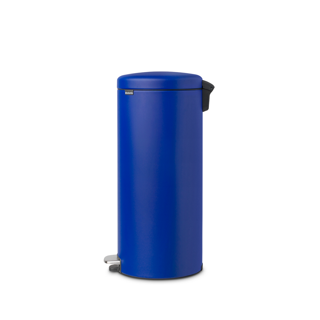 NewIcon Pedal Bin, 30L Mineral Powerful Blue 8710755207945 Brabantia 96dpi 1000x1000px 7 NR 26649