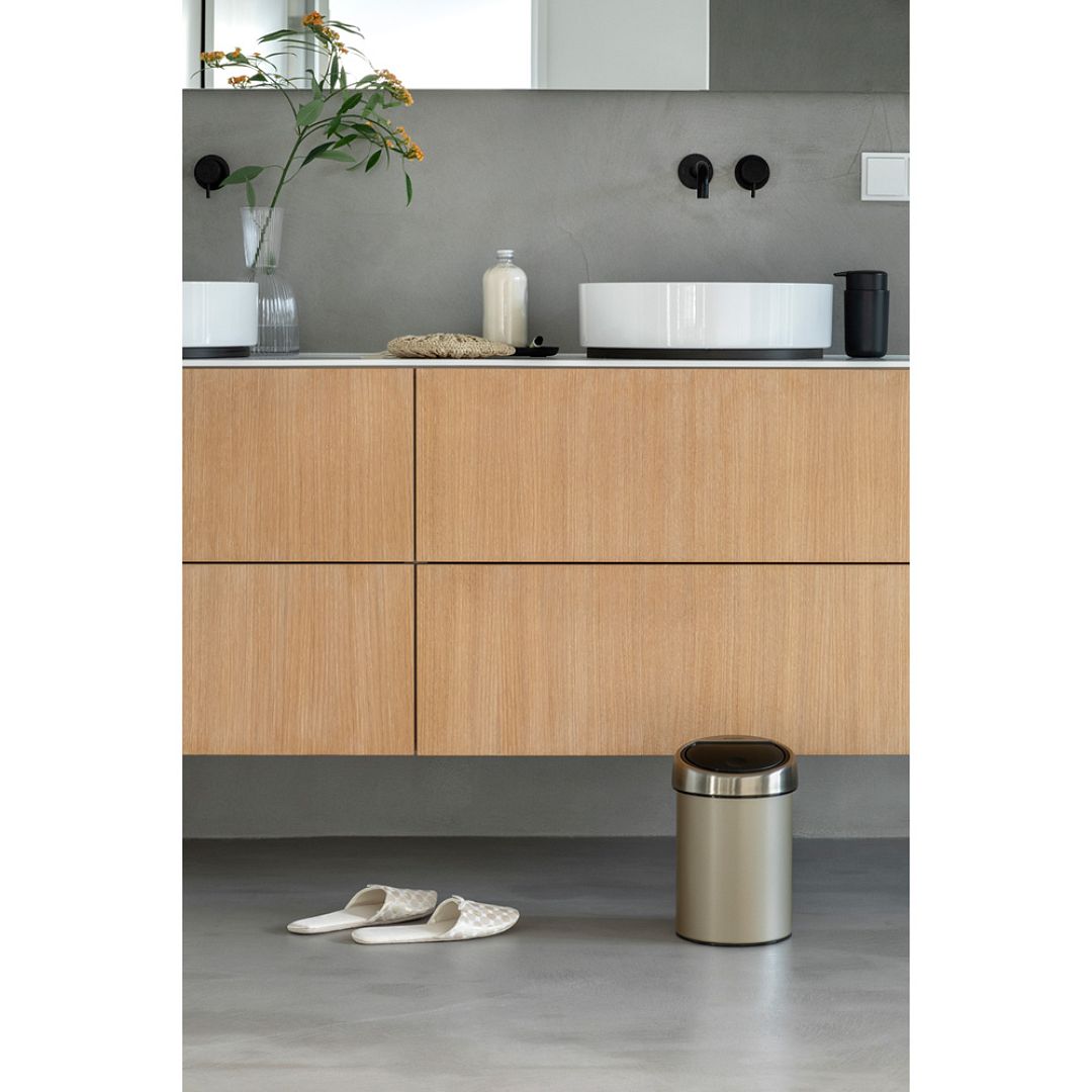 Touch Bin, 3L Champagne 8710755304668 Brabantia 96dpi 1000x1000px 7 NR 20349