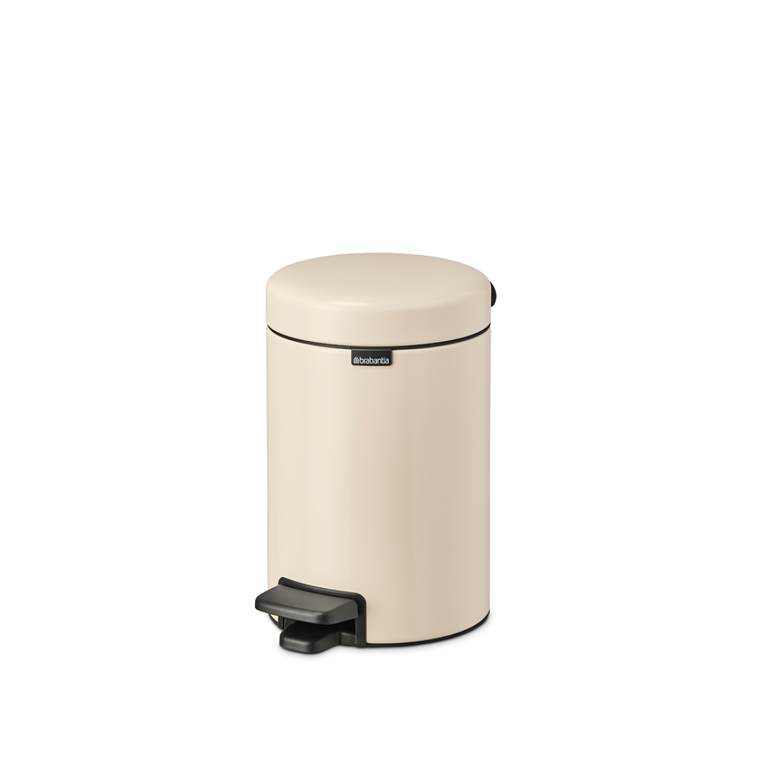 NewIcon Pedal Bin, 3L Soft Beige 8710755149887 Brabantia 96dpi 1000x1000px 7 NR 27471