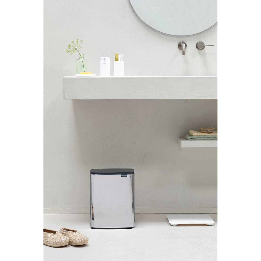 Bo Waste Bin, 12L Brilliant Steel 8710755230400 Brabantia 96dpi 1000x1000px 7 NR 30639