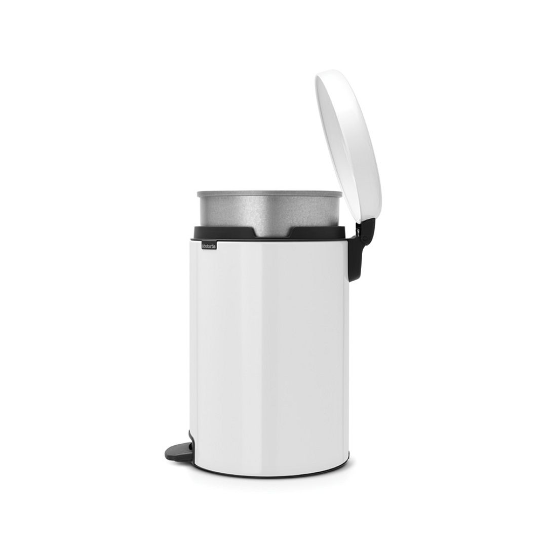 Pedal Bin newIcon, 20L White 8710755114243 Brabantia 1000x1000px 7 NR 7880