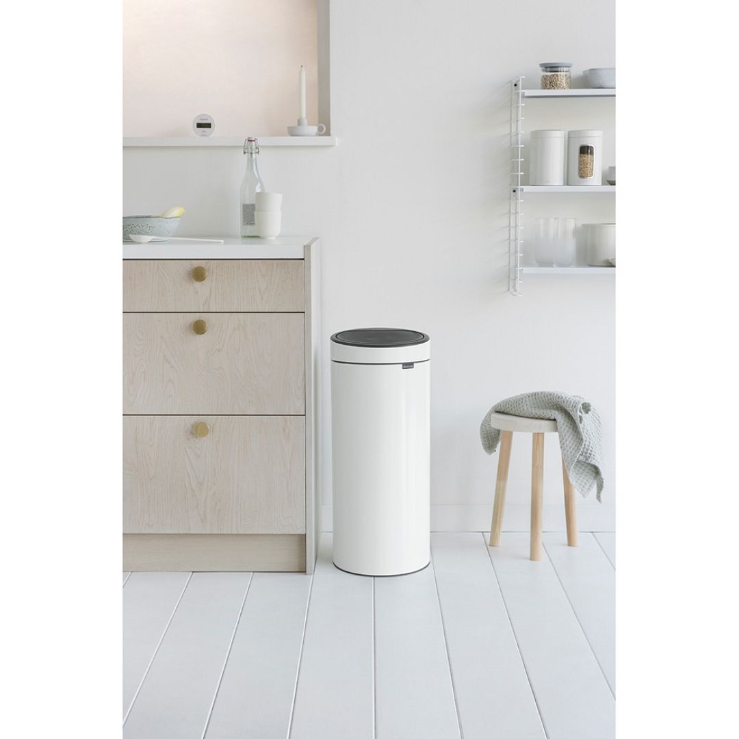 Touch Bin New, 30L White 8710755115141 Brabantia 96dpi 1000x1000px 7 NR 13362