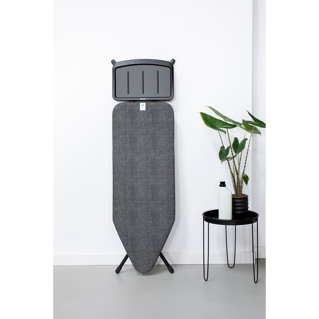 Ironing Board C, 124x45cm, SSUH Denim Black 8710755134746 Brabantia 96dpi 1000x1000px 7 NR 20516