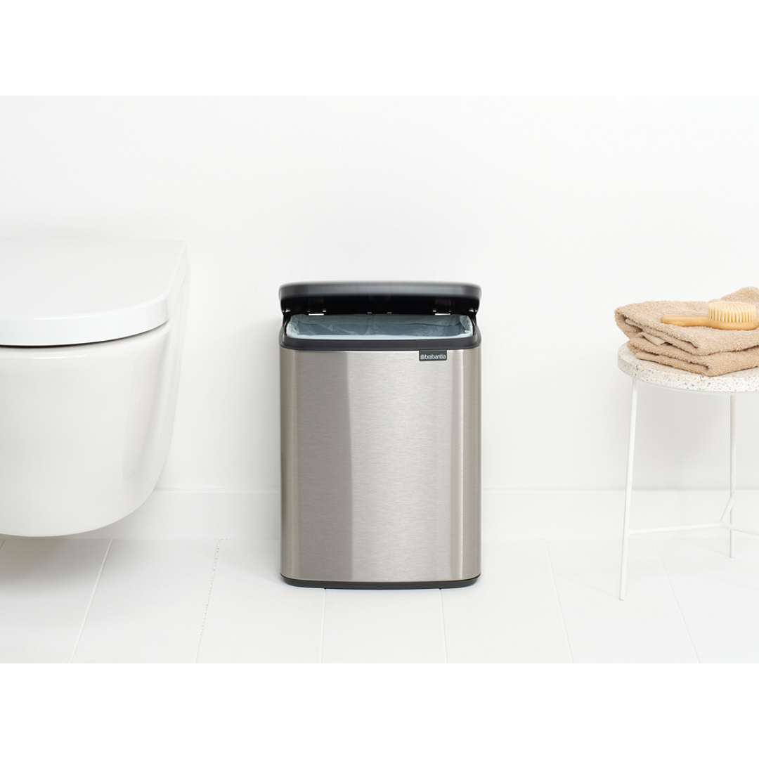 Bo Waste Bin, 12L Matt Steel Fingerprint Proof 8710755230486 Brabantia 96dpi 1000x1000px 7 NR 30513