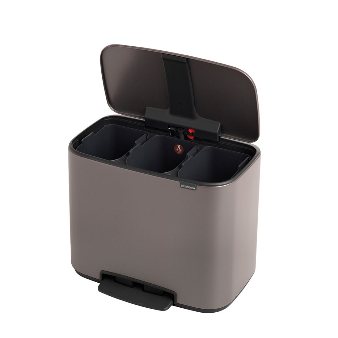 Bo Pedal Bin, 3 x 11L Platinum 8710755121067 Brabantia 1000x1000px 7 NR 12922