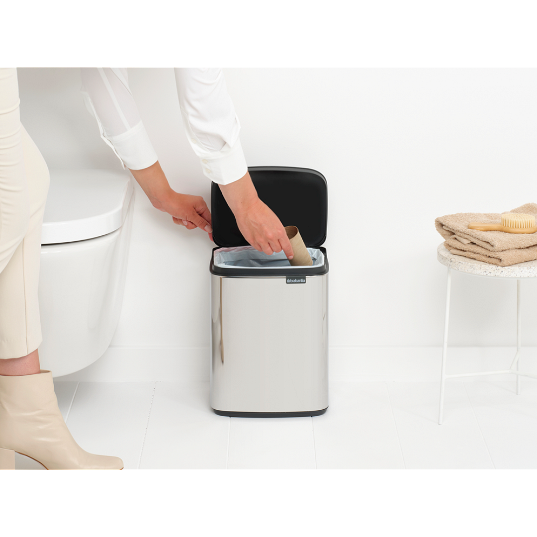 Bo Waste Bin, 7L Brilliant Steel 8710755222948 Brabantia 96dpi 1000x1000px 7 NR 30348