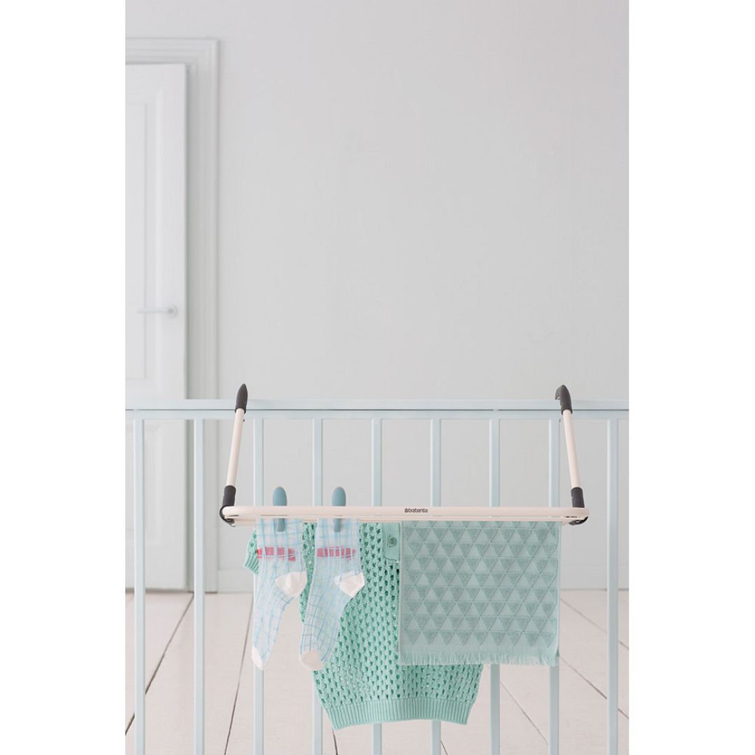 Hanging Drying Rack, 4.5m Fresh White 8710755102769 Brabantia 1000x1000px 7 NR 2137