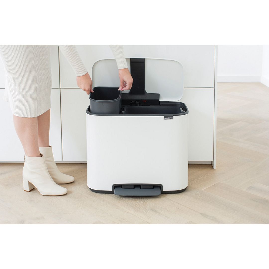 Bo Pedal Bin, 11 + 23L White 8710755121142 Brabantia 1000x1000px 7 NR 13070 kopie